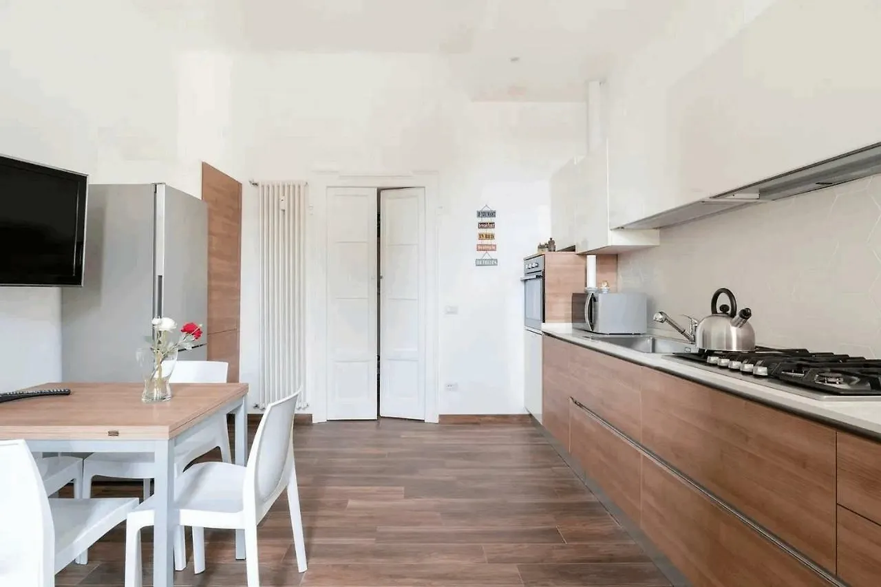 Isola View Renovated Apartment Milano Italia