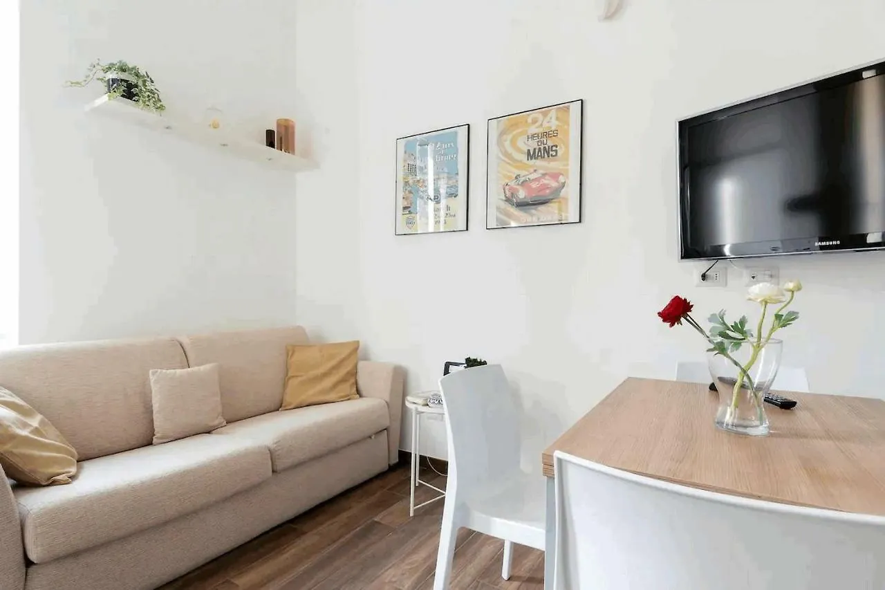 Isola View Renovated Apartment Milan